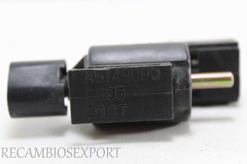 Válvula de vacío Mazda Protege K5T49090 - foto 2