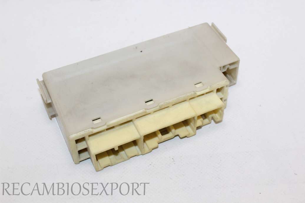 Modulo rele Toyota Prius 8264147090 82641-47090 72818793 7281-8793 131706533 1317 0653 3 - foto 1
