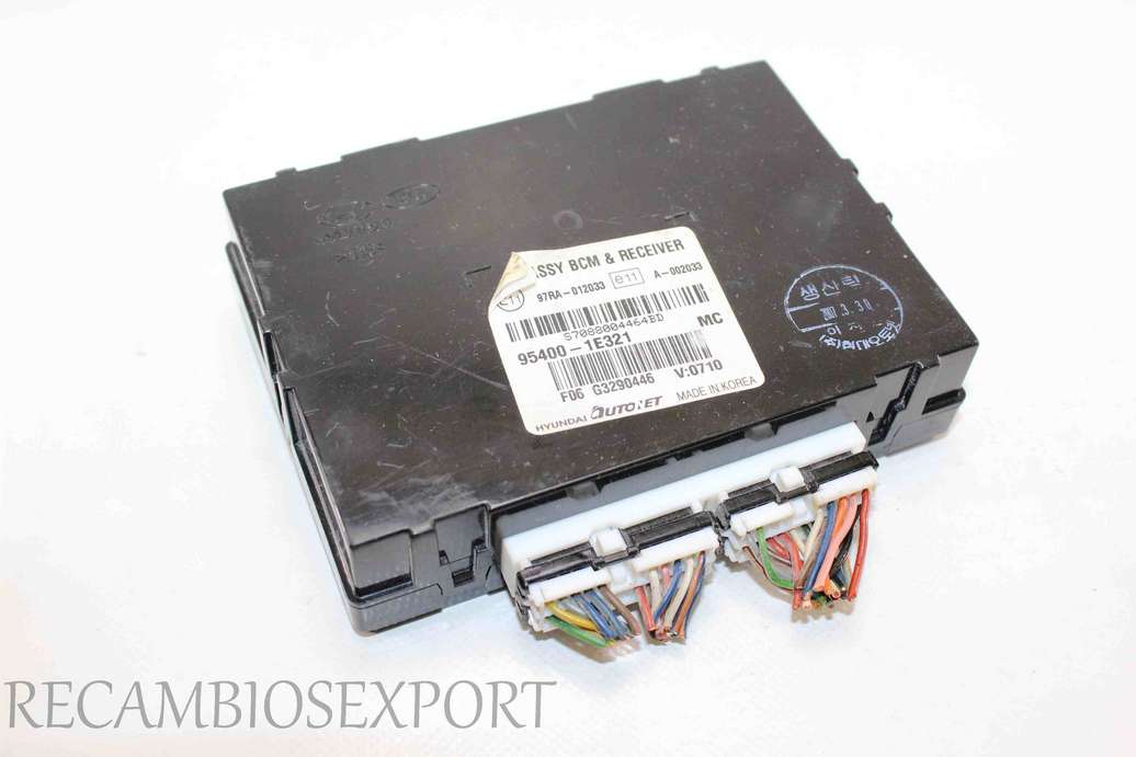 Centralita de control Hyundai Accent 954001E321 95400-1E321 97RA012033 97RA-012033 - foto 1