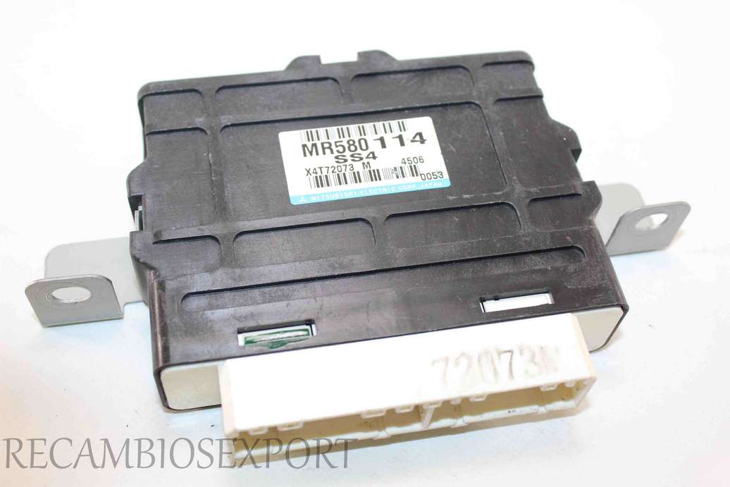 Centralita de ABS Mitsubishi Pajero Shogun - foto 1