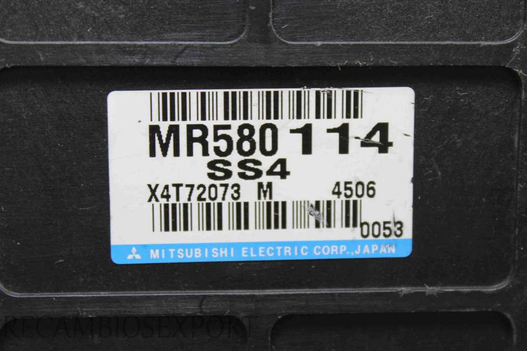 Centralita de ABS Mitsubishi Pajero Shogun - foto 2