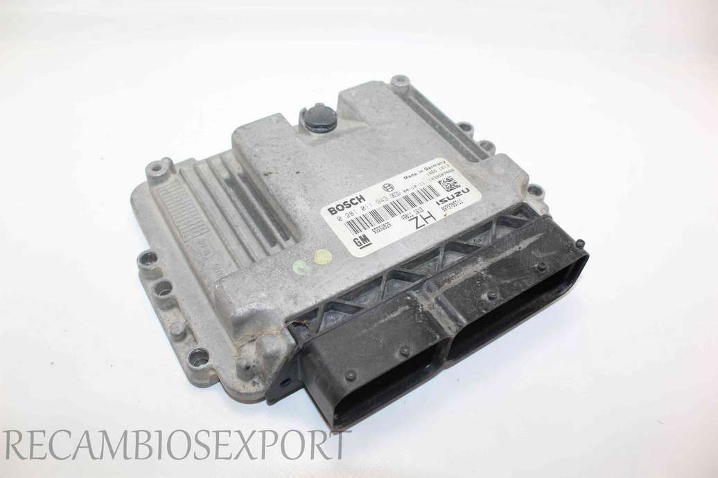 Centralita del motor  Opel Astra H  Bosch 0281014943 0 281 011 943  GM 55556829 Isuzu 8973785711 - foto 1