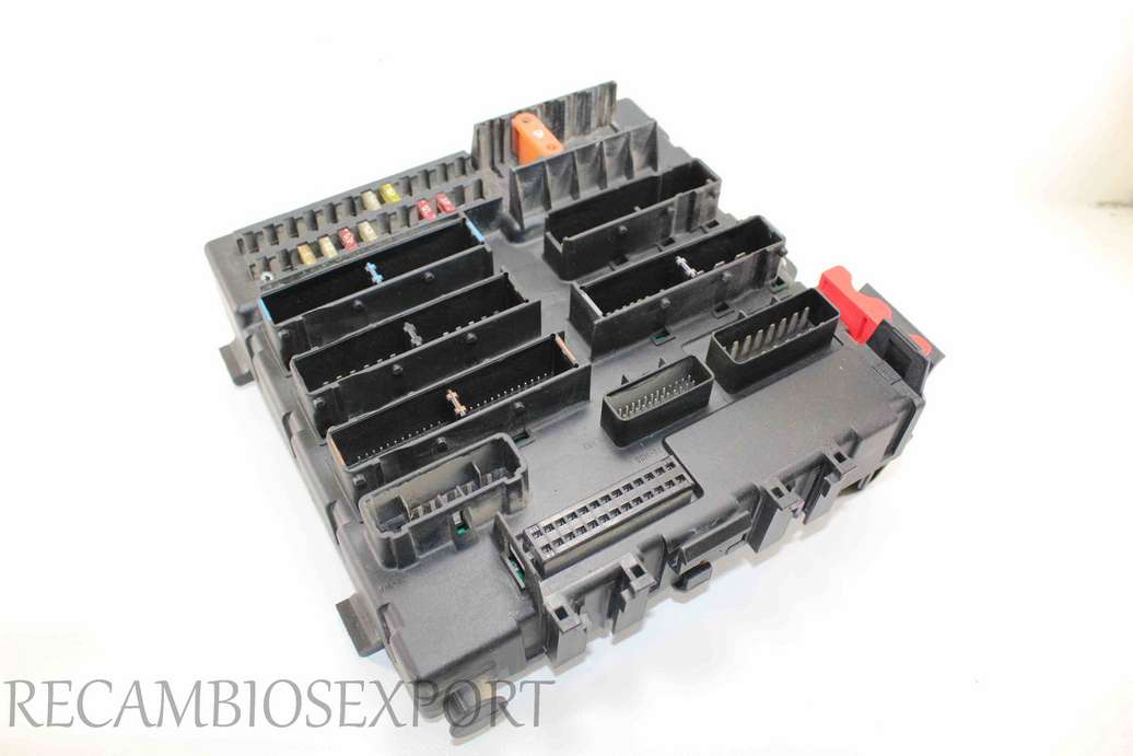 Caja de fusibles BSI Opel Vectra C 13112910 13 112 910 519045025 AQ - foto 1