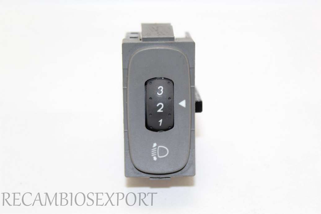 Interruptor de nivelación de faros Renault Laguna 8200032953 - foto 1