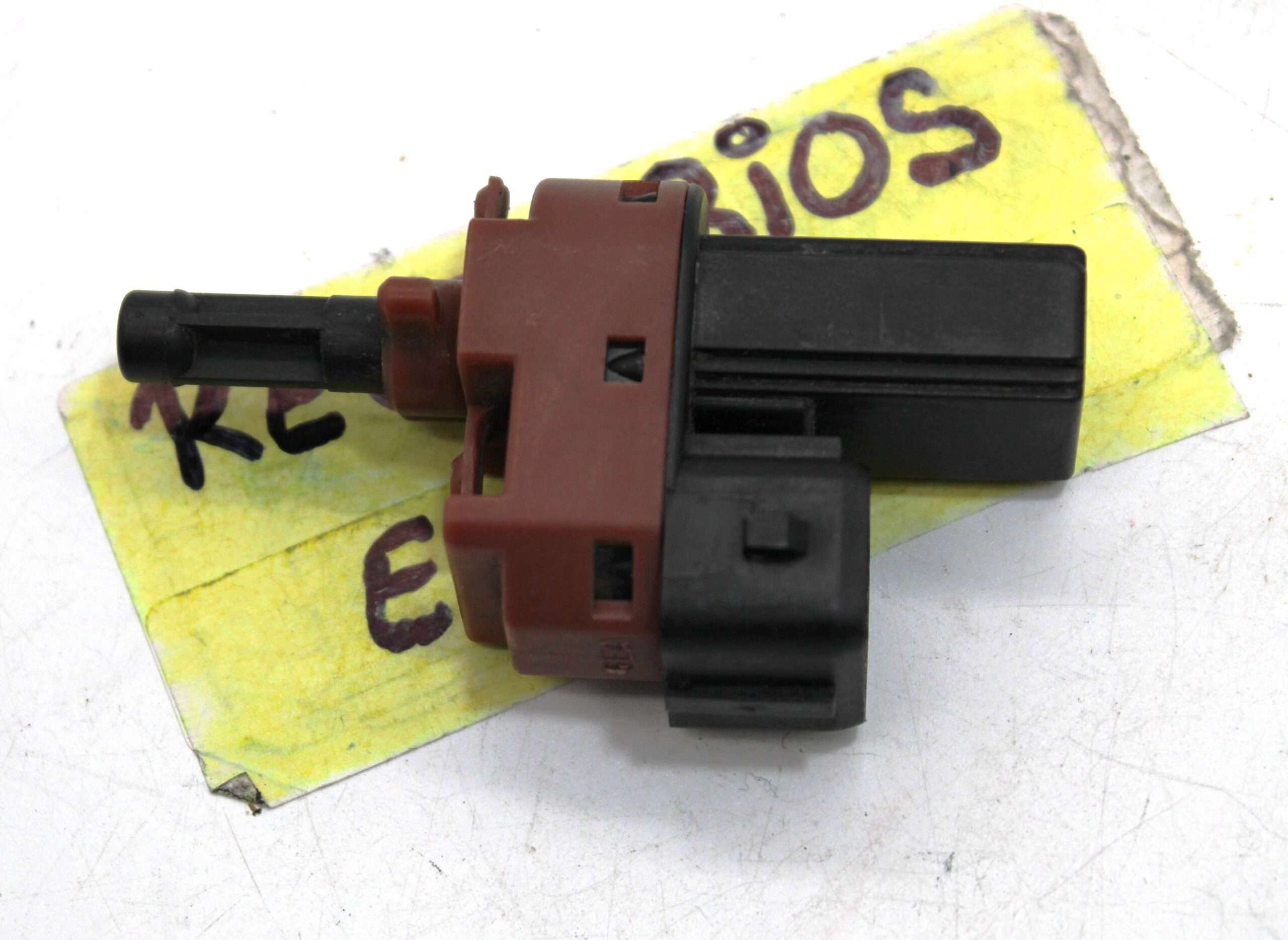 Interruptor Ford Fiesta - foto 4