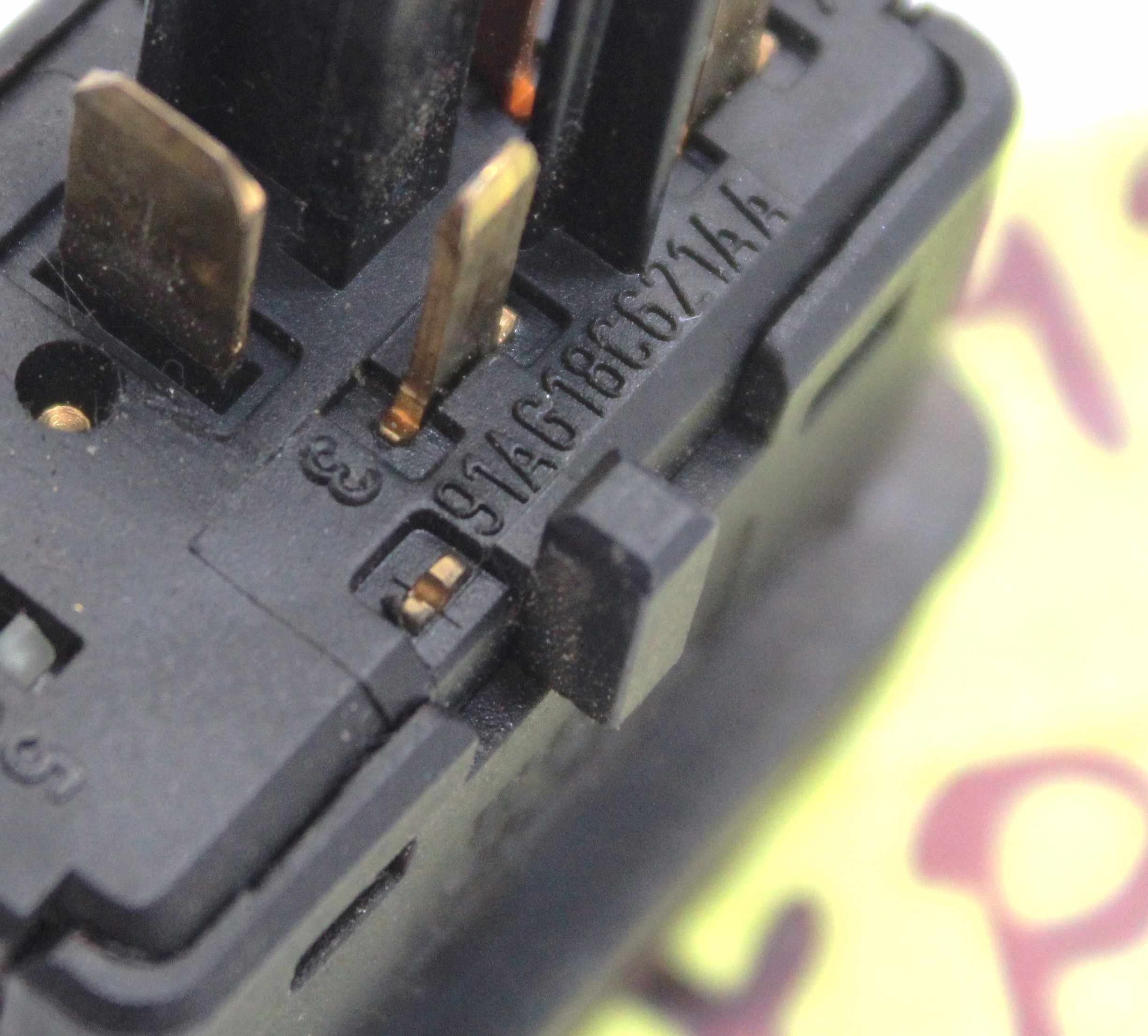 Interruptor Ford Sierra Escort Scorpio - foto 3