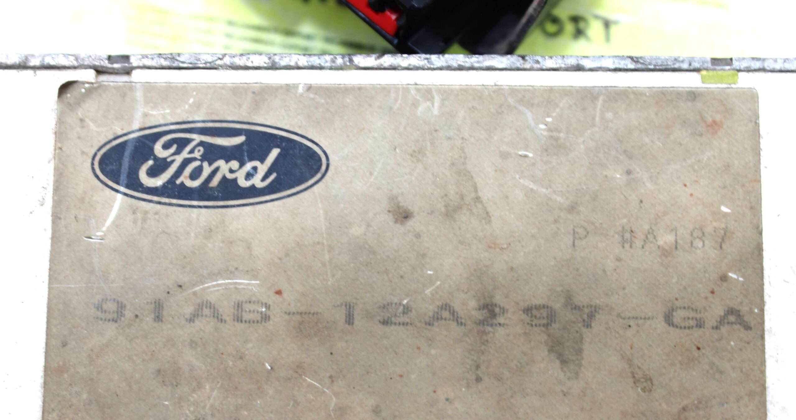 Módulo de Control de Encendido Ford Escort - foto 2