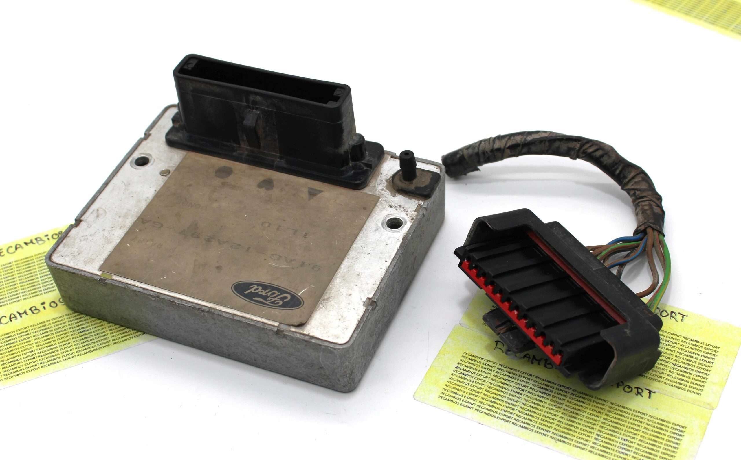 Módulo de Control de Encendido Ford Escort - foto 1