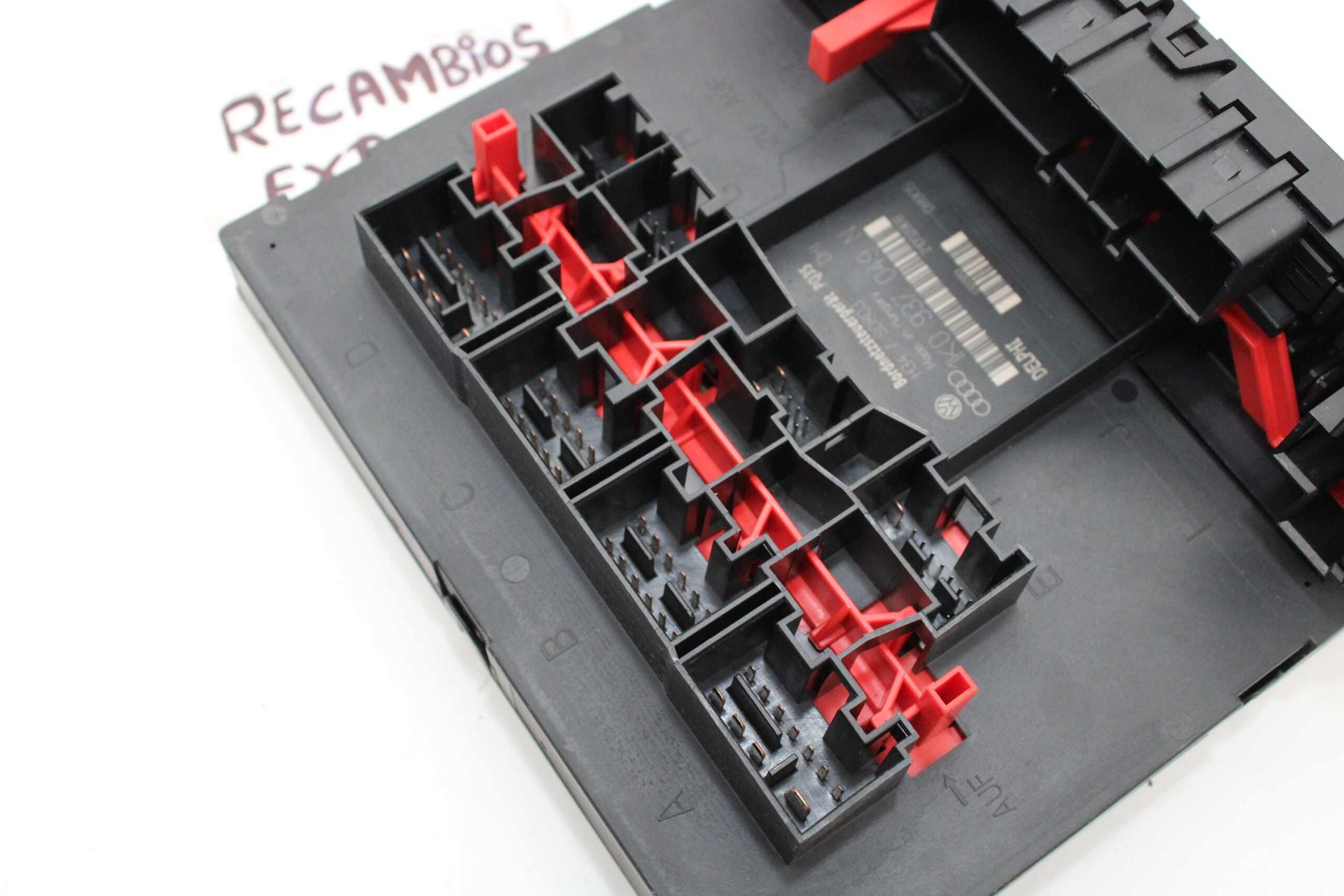 Caja de Fusibles Volkswagen Seat Skoda Audi - foto 4