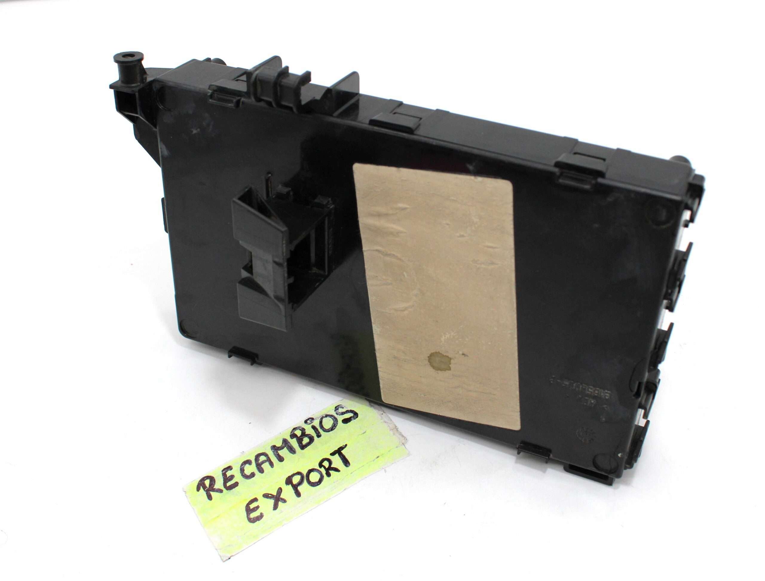 Caja de fusibles Renault Clio P8200207134C 216757850A 21 675785 0A - foto 4