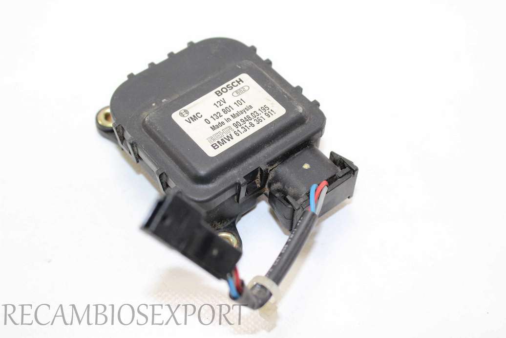 Motor de calefacción BMW E36 61318361911 61.31-8 361 911 Bosch 0132801101 0 132 801 101 Behr 9094803195 90.948.03.195 - foto 1