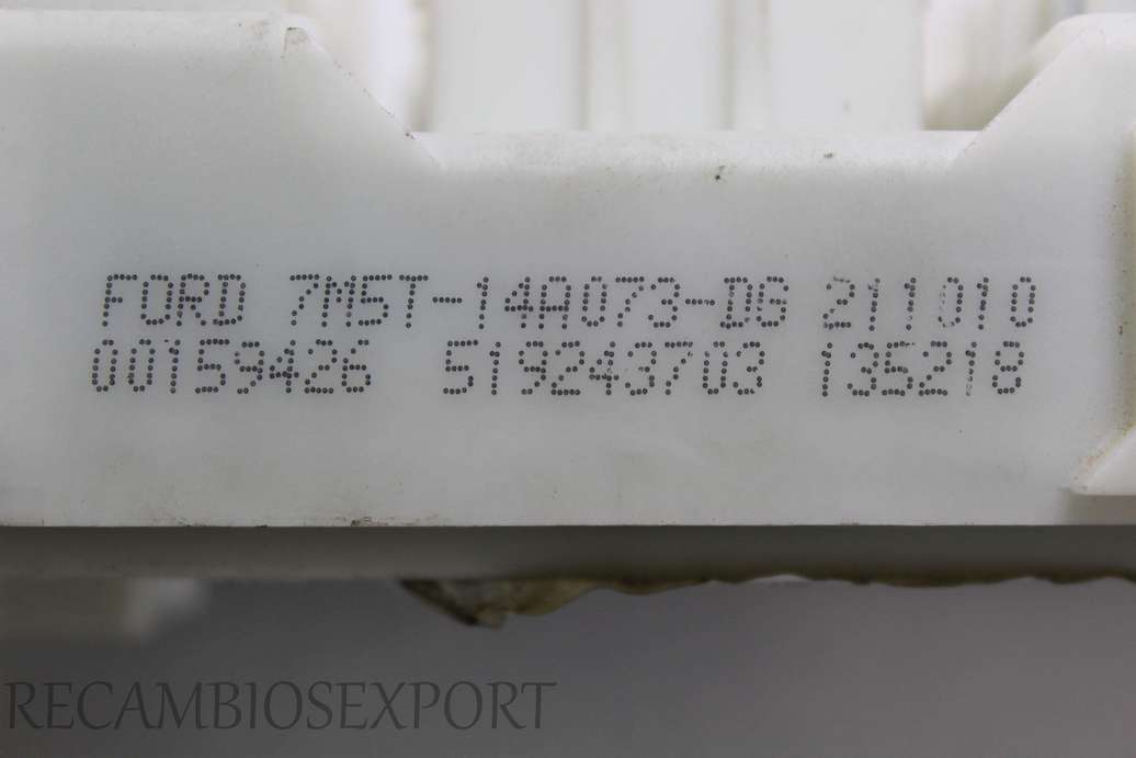 Caja de fusibles Ford Focus 7M5T14A073DG 7M5T-14A073-DG 519243703 97RA000001 97RA-00 0001 97RA012108 97RA-01 2108 8M5T14014CND 8M5T 14014 CND - foto 3