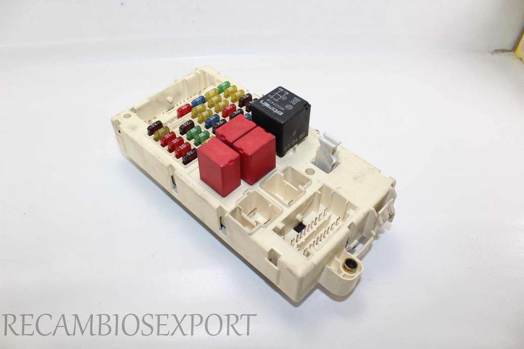 Caja de fusibles Fiat Stilo 46778898 - foto 1