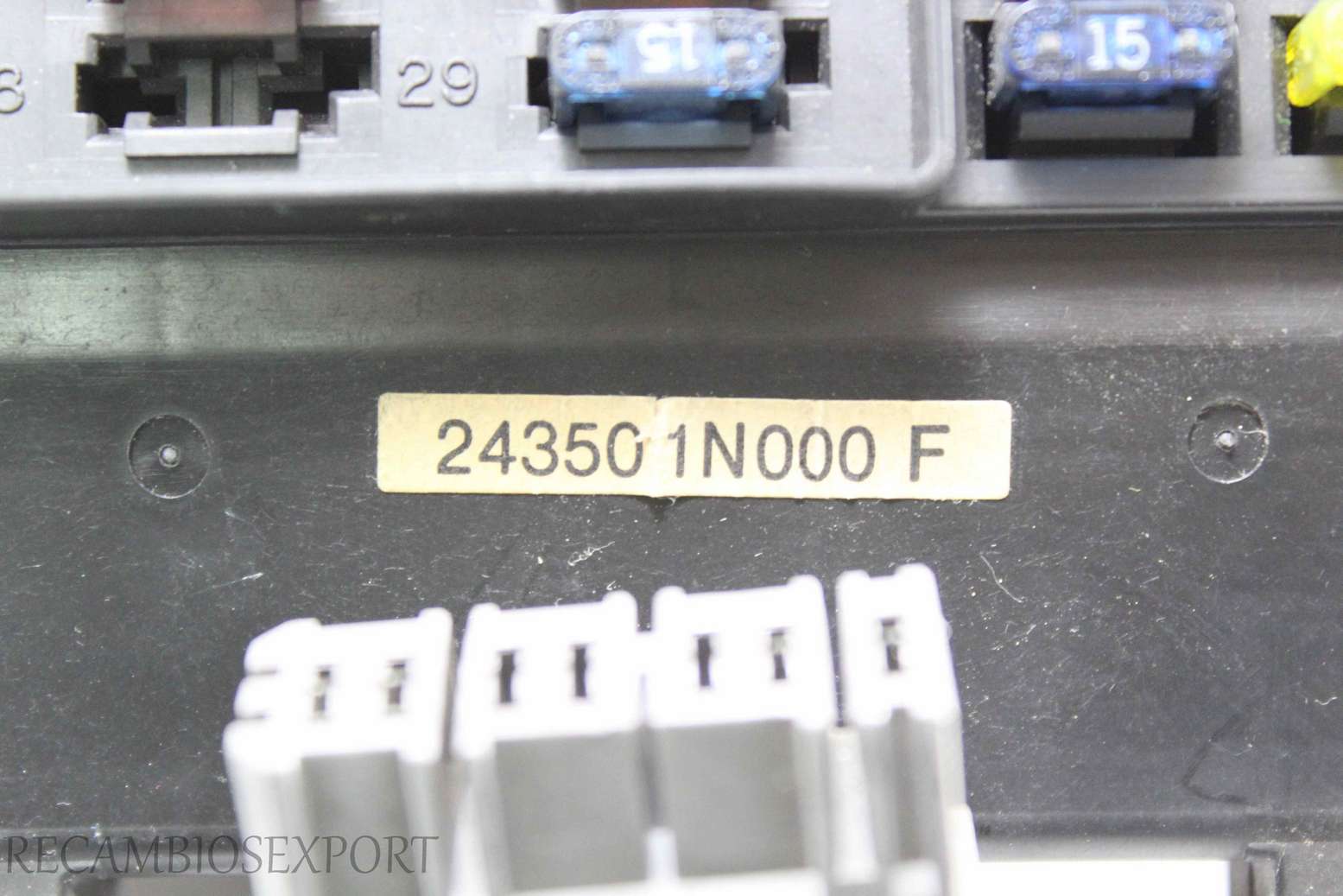 Caja de fusibles Nissan Almera 243501N000F 24350 1N000 F - foto 3
