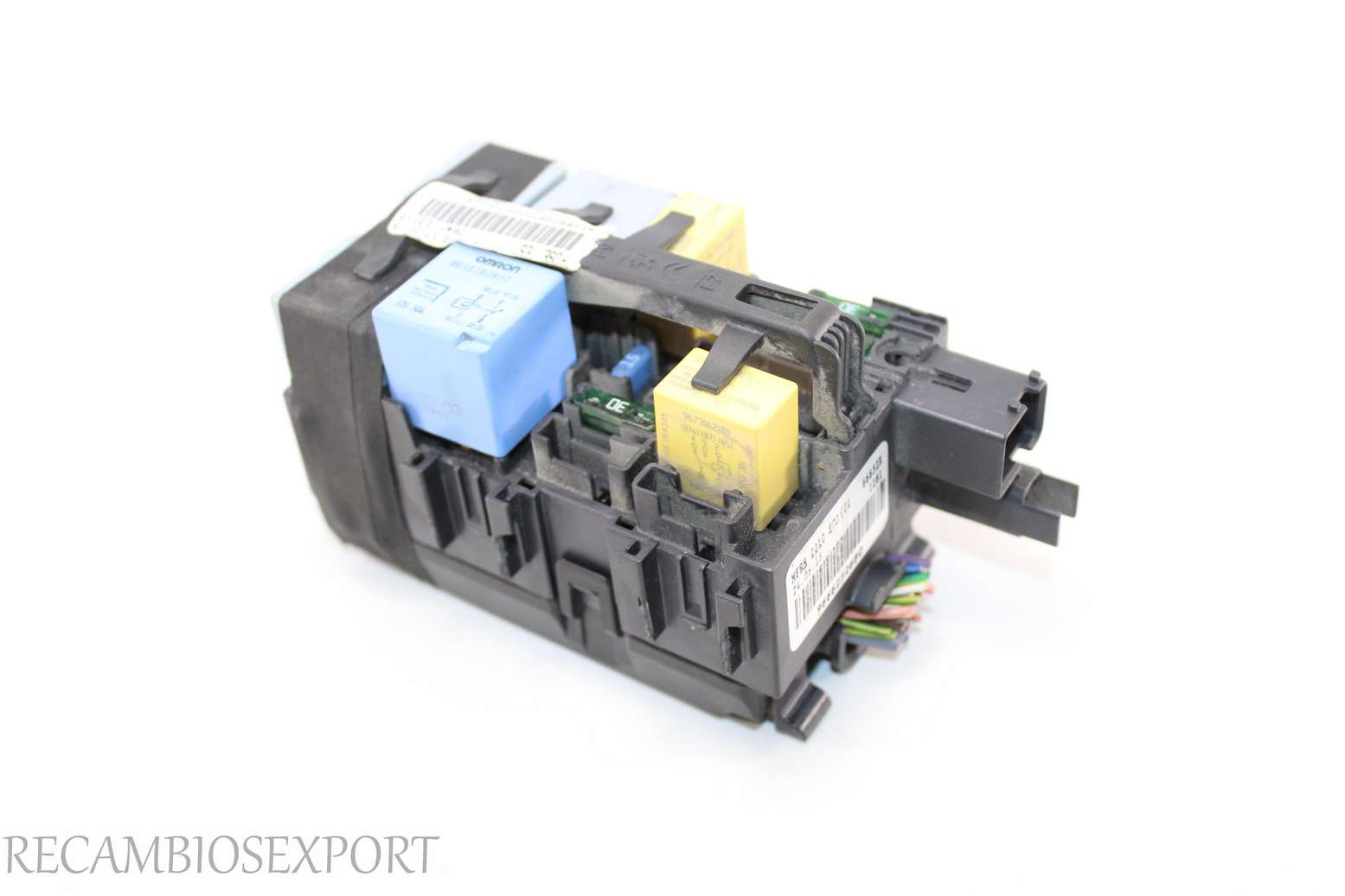 Caja de fusibles Peugeot 208 9666232680 - foto 1