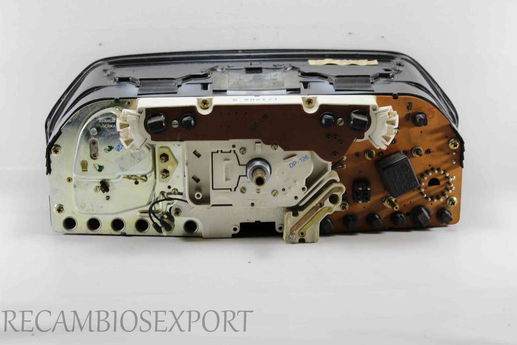 Cuadro de instrumentos Mercedes W201 2015404147 201 540 41 47 5220026600 5 2200 266 00 - foto 2
