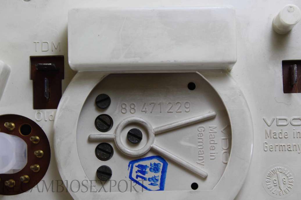 Cuadro de instrumentos Opel Rekord 90149099 90 149 099 90059126 90 059 126 81117340 81 117 340 88471262 88 471 262 88471229 - foto 3