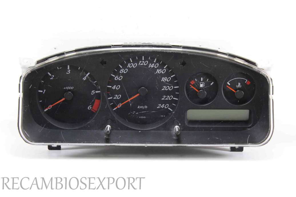 Cuadro de instrumentos Nissan Primera 248109F674 24810-9F674 - foto 1