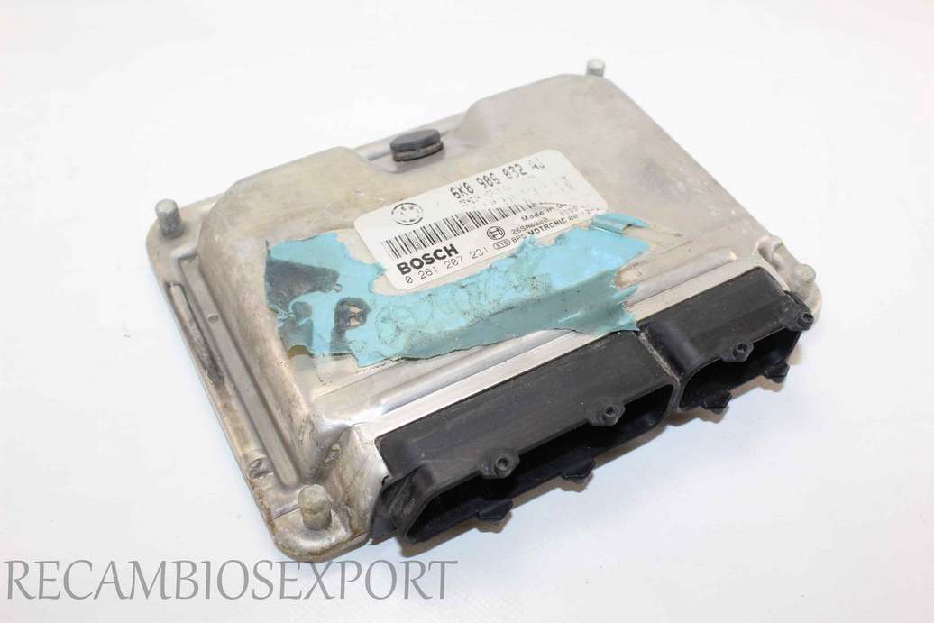 Centralita del motor Seat Ibiza 6K0906032AJ 6K0 906 032 AJ Bosch 0261207231 0 261 207 231 - foto 1
