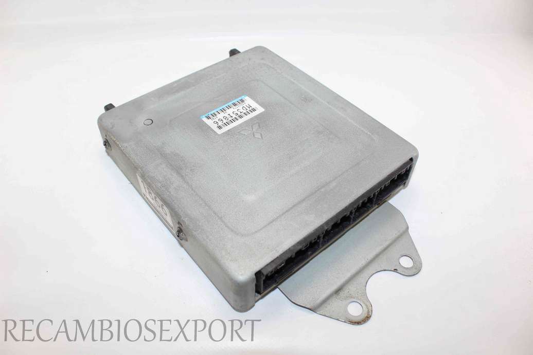 Centralita del motor Mitsubishi Carisma MD351866 - foto 1