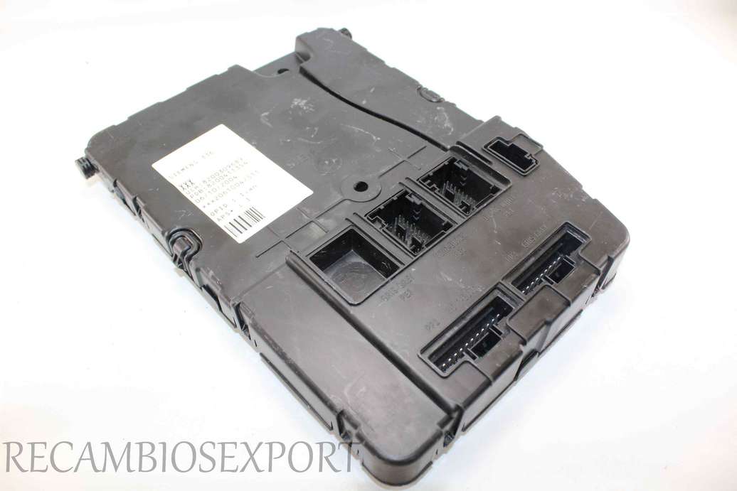 Caja de fusibles Renault Scenic Megane 8200309689 8200411354 S118400120D S118400120 D - foto 1