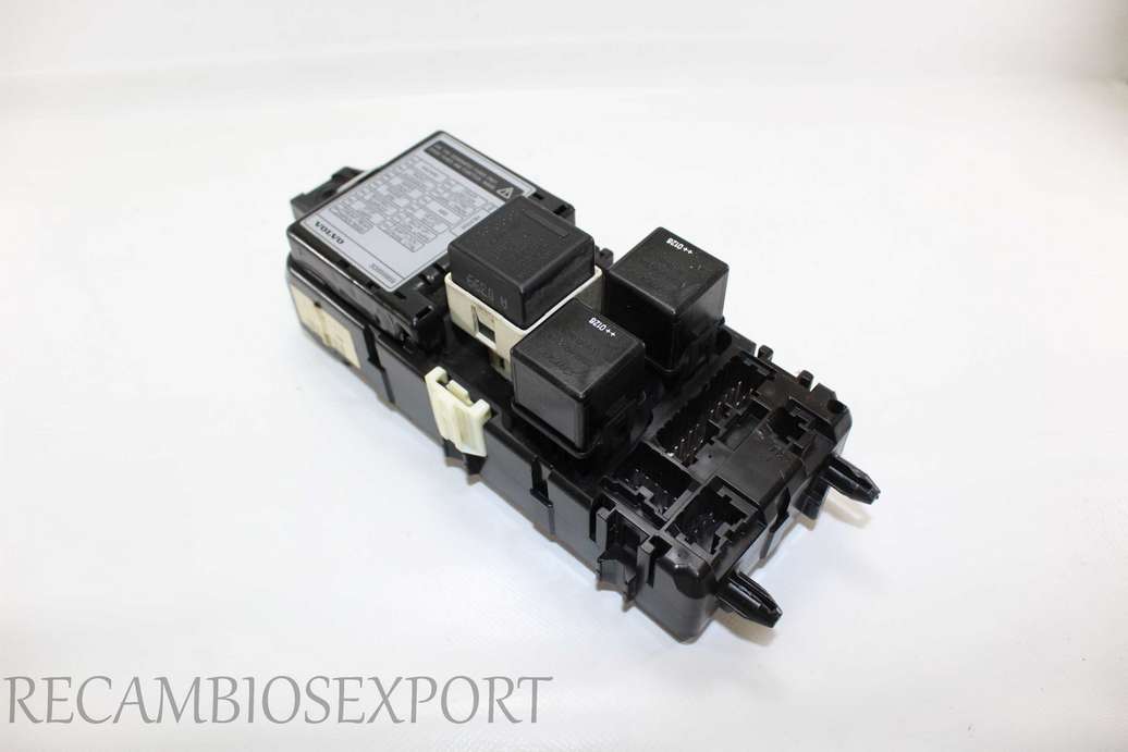Caja de fusibles Volvo S40 V40 30889989 - foto 1