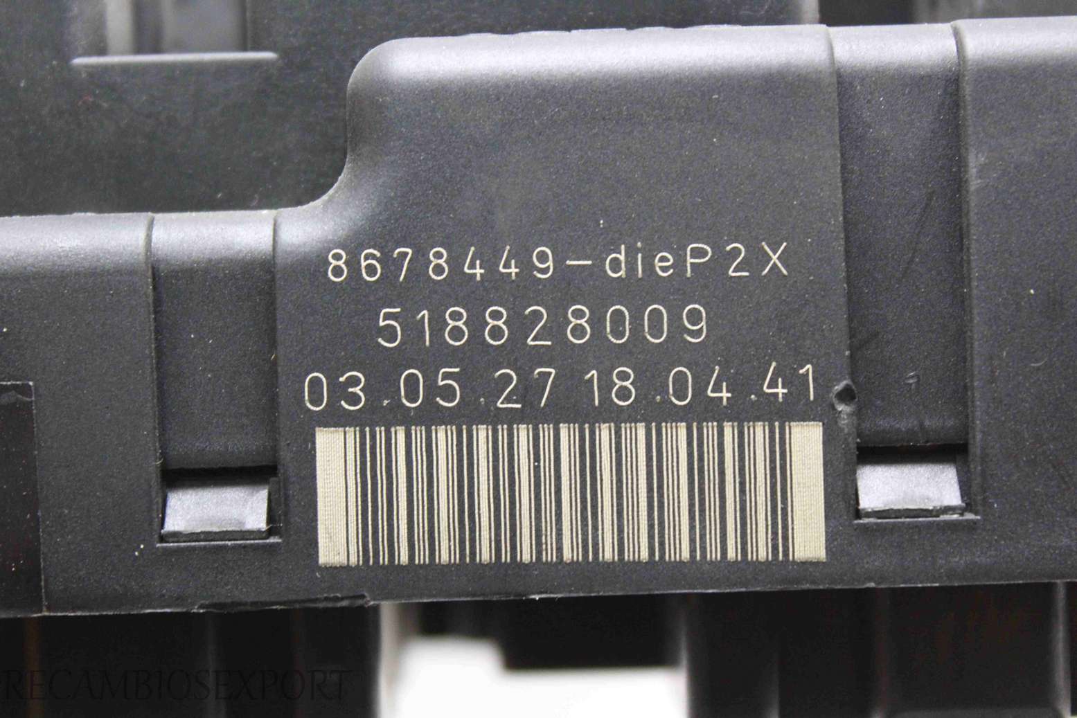 Caja de fusibles Volvo S60 V70 8678449 518828009 - foto 3