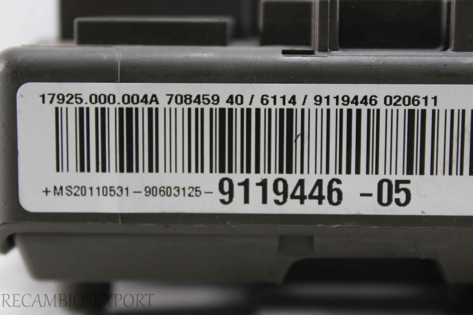 Caja de fusibles BMW E90 E93 E92 E82 E88 911944605 9119446-05 17925000004A 17925.000.004A 90603125 9119446 B010110700 - foto 2