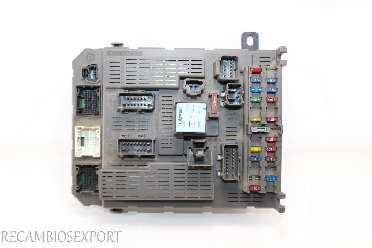 Caja de fusibles Citroen C5 9646226580 96 462 265 80-IH 9646226580IH - foto 1