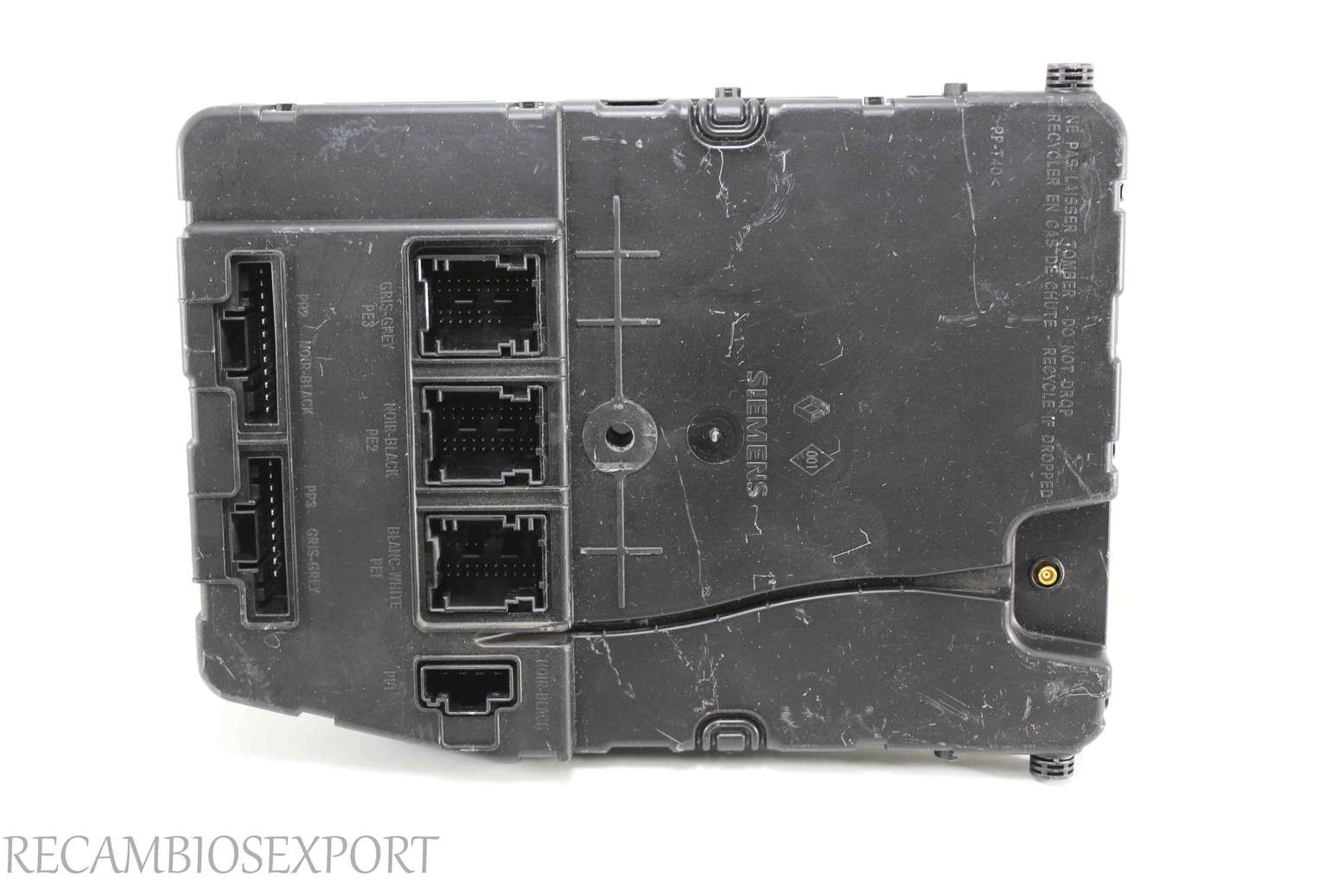 Caja de fusibles Renault Scenic 8200351187 Siemens S118400330C S118400330 C - foto 1