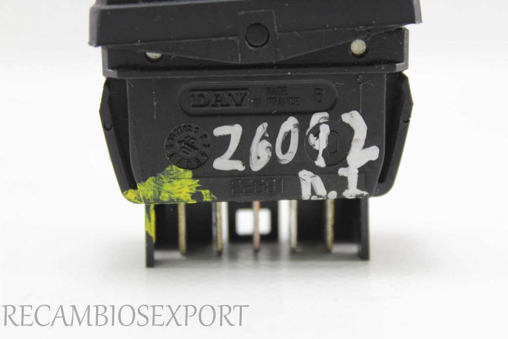 Interruptor de elevalunas Citroen Xsara Picasso 22681 DAV - foto 2