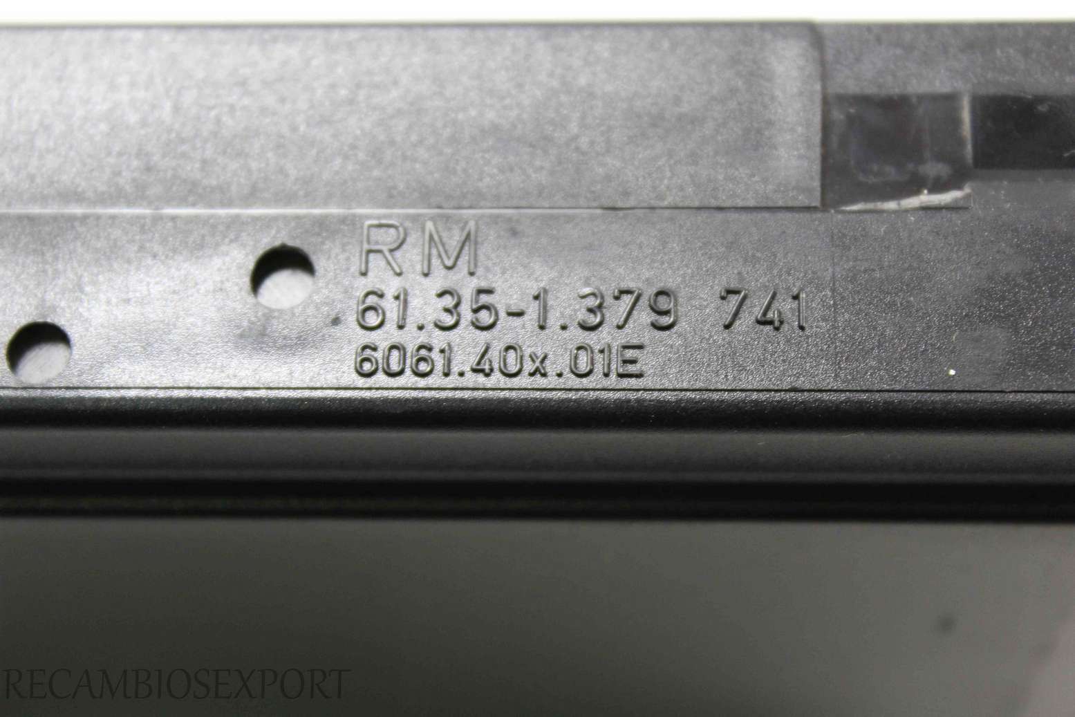 Centralita de confort BMW E32 61351379741 61.35-1 379 741 1378904 8276971 606140X01E 6061.40X.01E AMP8276972 AMP 827 697-2 1378452 - foto 2