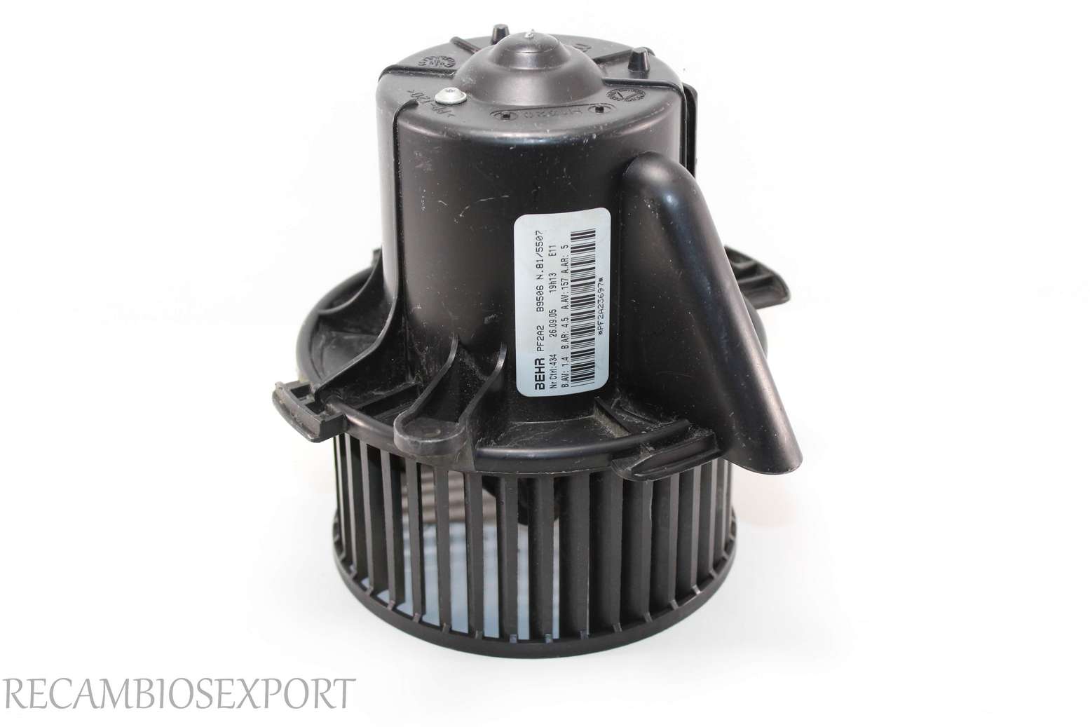 Motor de calefaccion Citroen C4 B9506N815507 B9506 N.81/5507 PF2A2B9506 PF2A2 B9506 Behr - foto 1