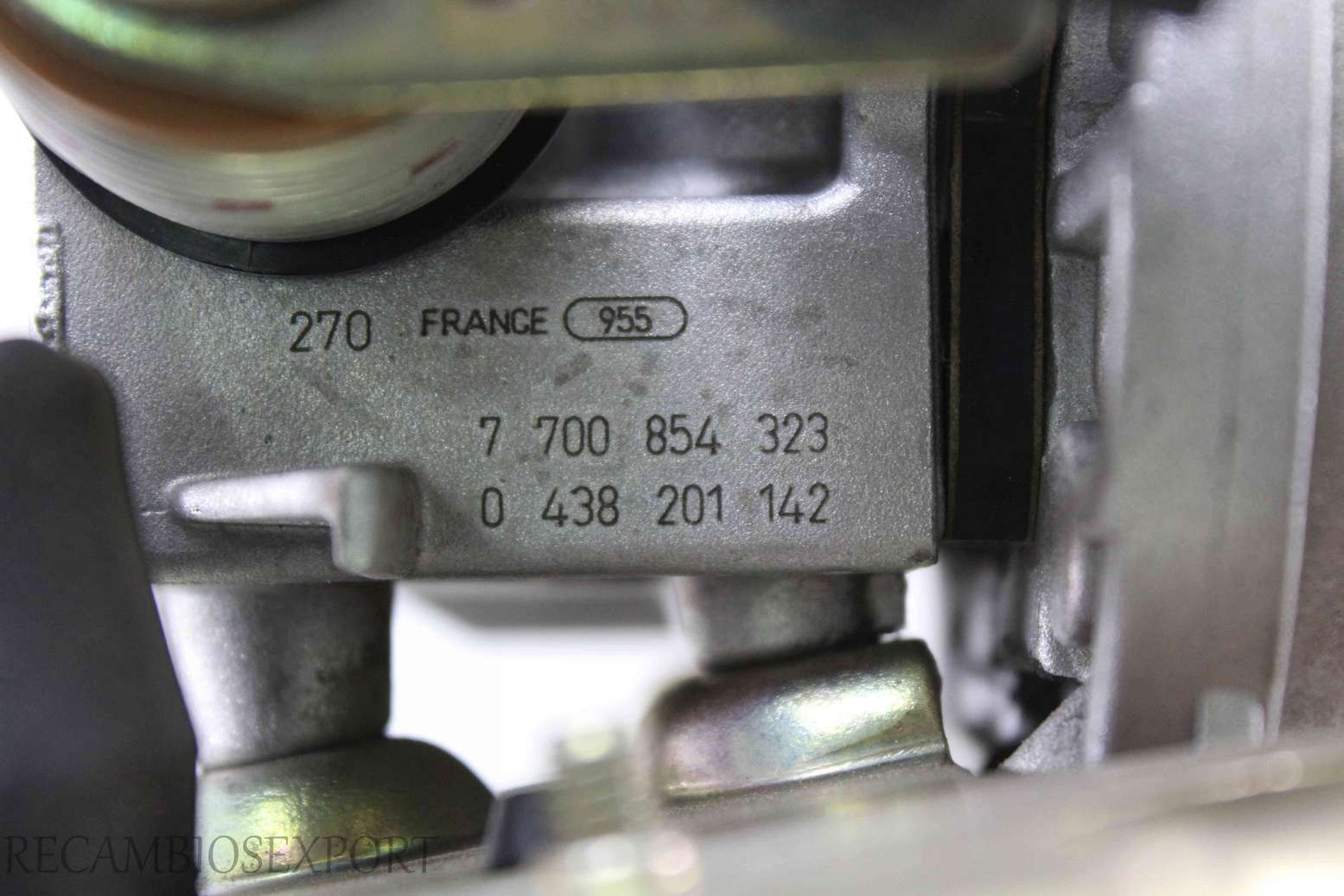 Inyector monopunto Renault Laguna 7700854323 7 700 854 323 0438201142 0 438 201 142 Bosch 0132008600 0 132 008 600 34355201579 - foto 4