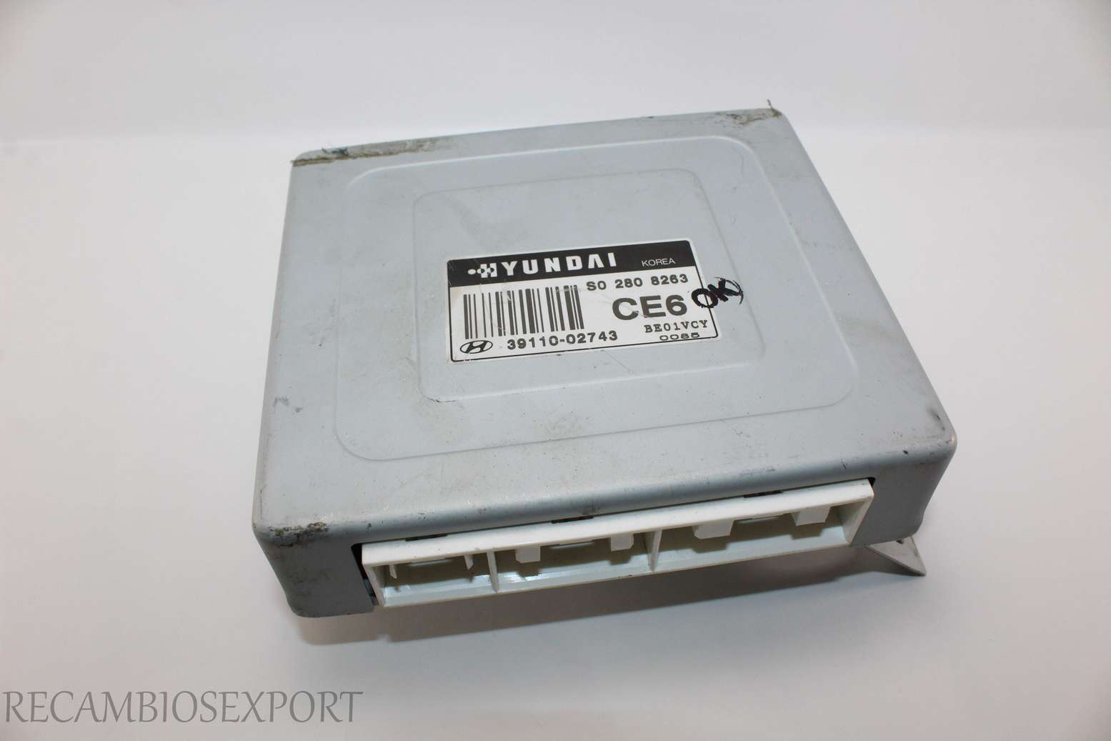 Centralita del motor Hyundai Atos Amica S02808263 S0 280 8263 3911002743 39110-02743 CE6 - foto 1
