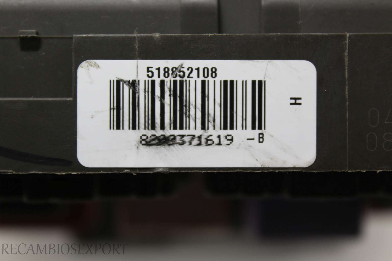 Centralita caja de fusibles Renault Laguna 8200371619B 8200371619-B - foto 3