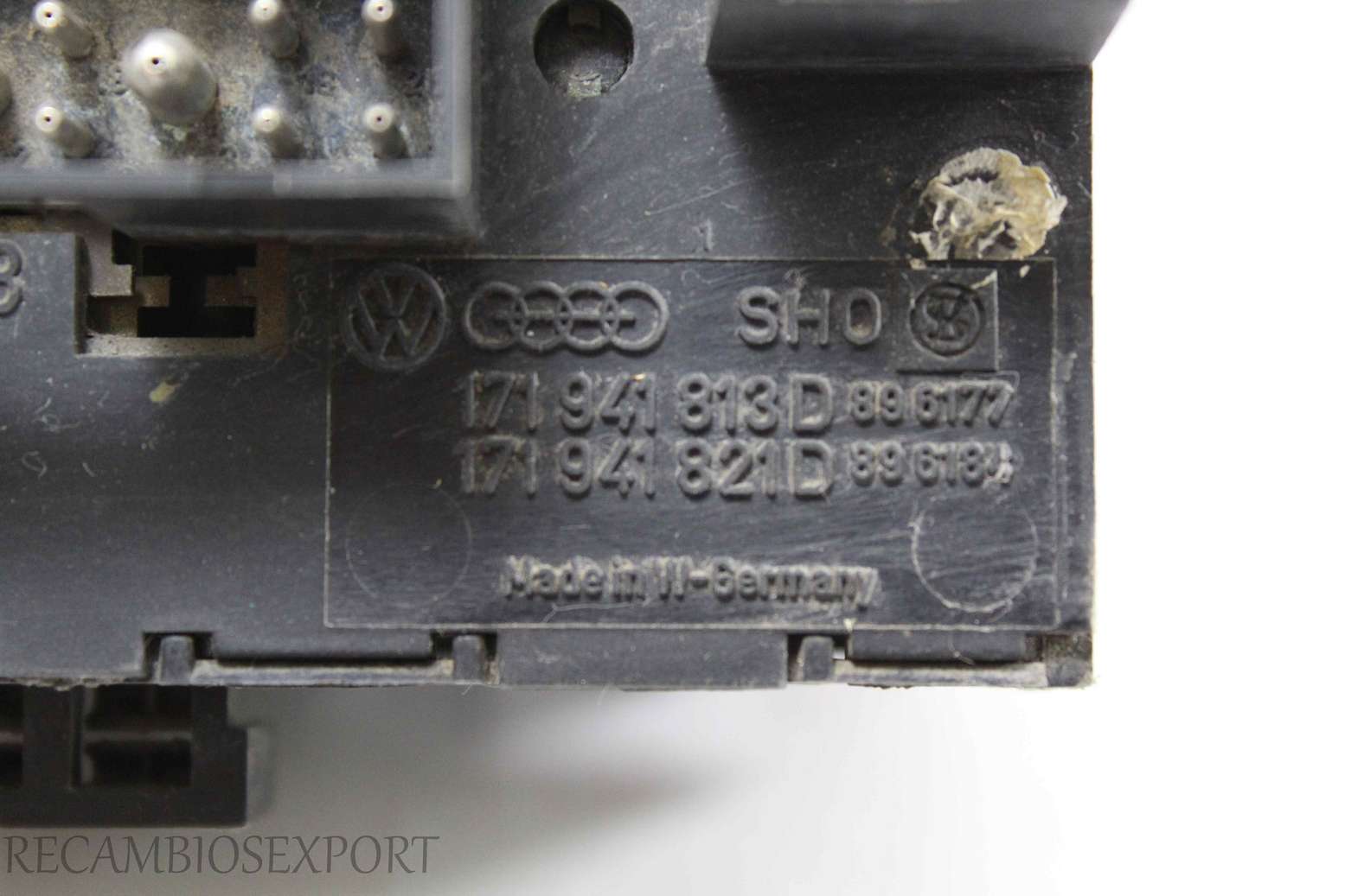 Caja de fusibles VW Golf Jetta 171941813D 171 941 813 D 171941821D 171 941 821 D - foto 3