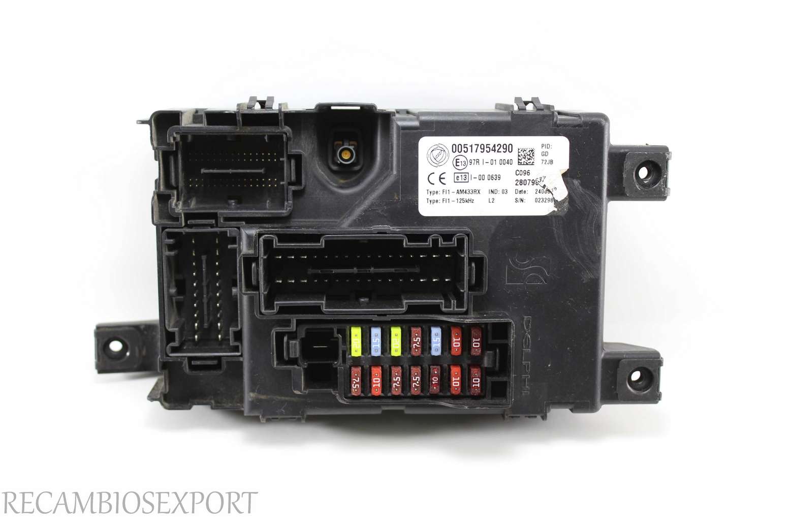 Caja de fusibles Fiat Punto Grande 00517954290 28079637 97RI010040 97RI-01 0040 - foto 1