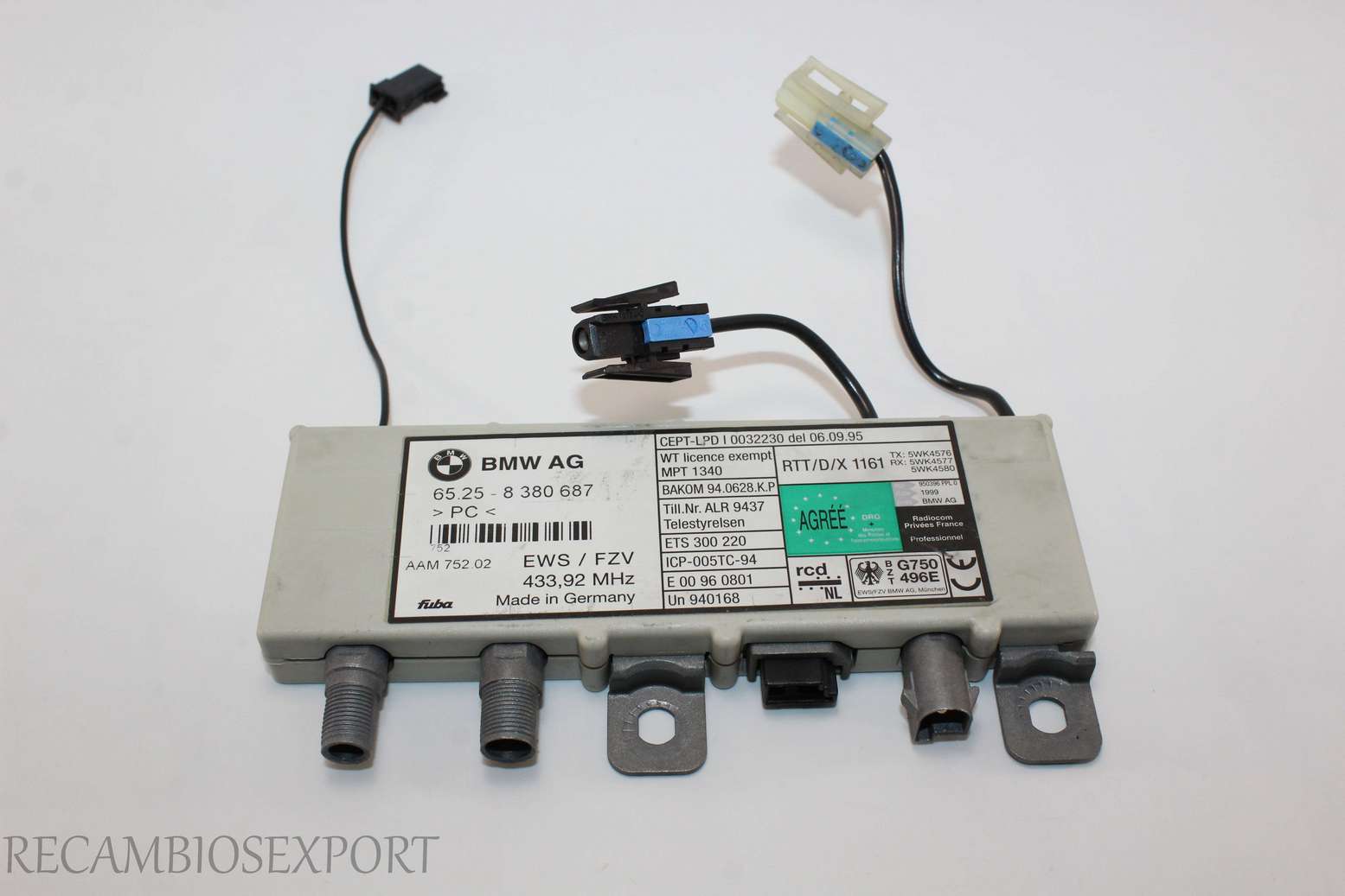 Amplificador de antena BMW E38 65258380687 65.25-8 380 687 AAM75202 AAM 752.02 - foto 1