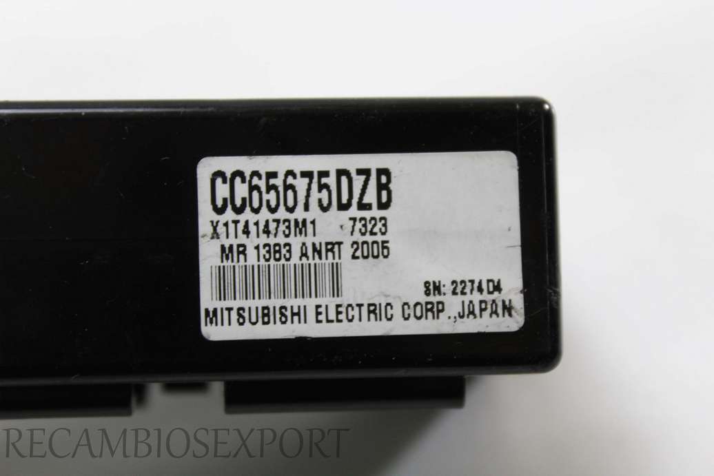 Modulo de control de cierre centralizado Mazda 5 CC65675DZB X1T41473M1 MR 13B3 - foto 2