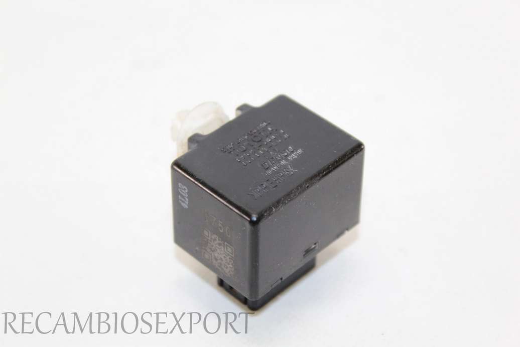 Relé Toyota Land Cruiser 895A168010 895A1-68010 Denso 0618000620 061800-0620 - foto 1