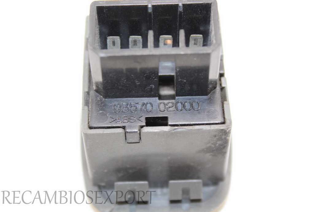 Interruptor de elevalunas Hyundai Atos 9357002000 93570 02000 - foto 2