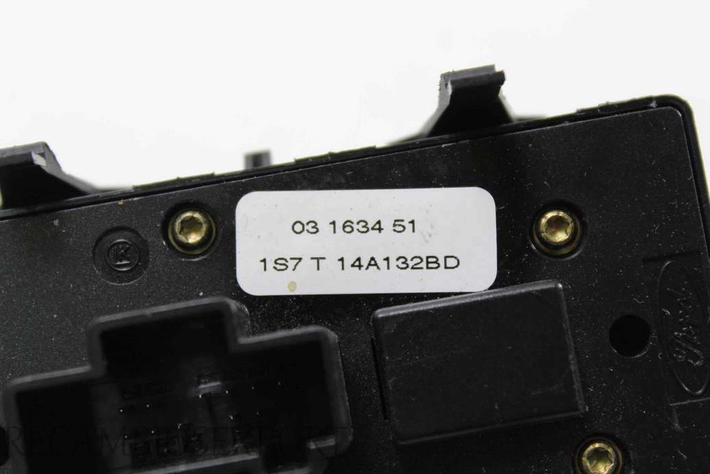 Interruptor de elevalunas Ford Mondeo 1S7T14A132BD 1S7T 14A132 BD 03163451 03 1634 51 - foto 2