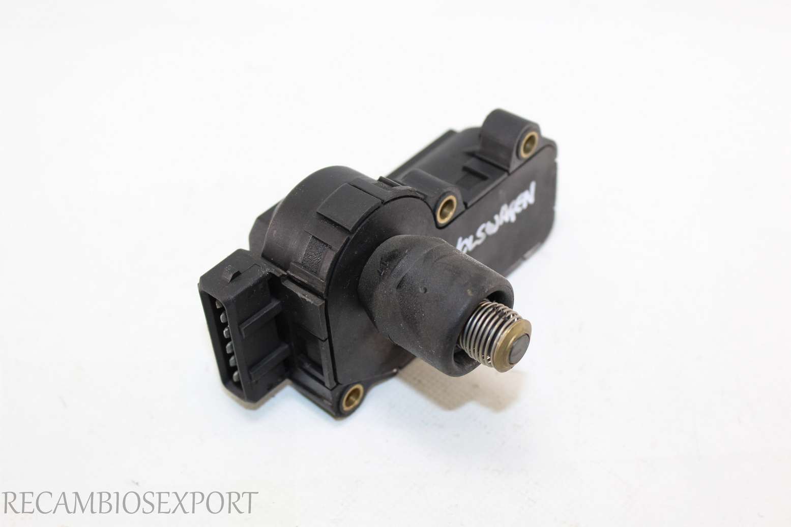 Válvula de control de ralentí VW Audi Seat Bosch 0132008601 0 132 008 601 - foto 1