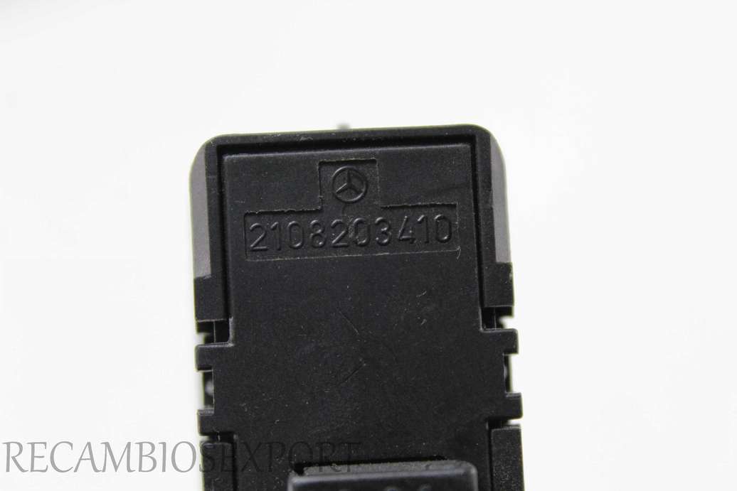 Interruptor de interior lámpara Mercedes W210 2108203410 - foto 2