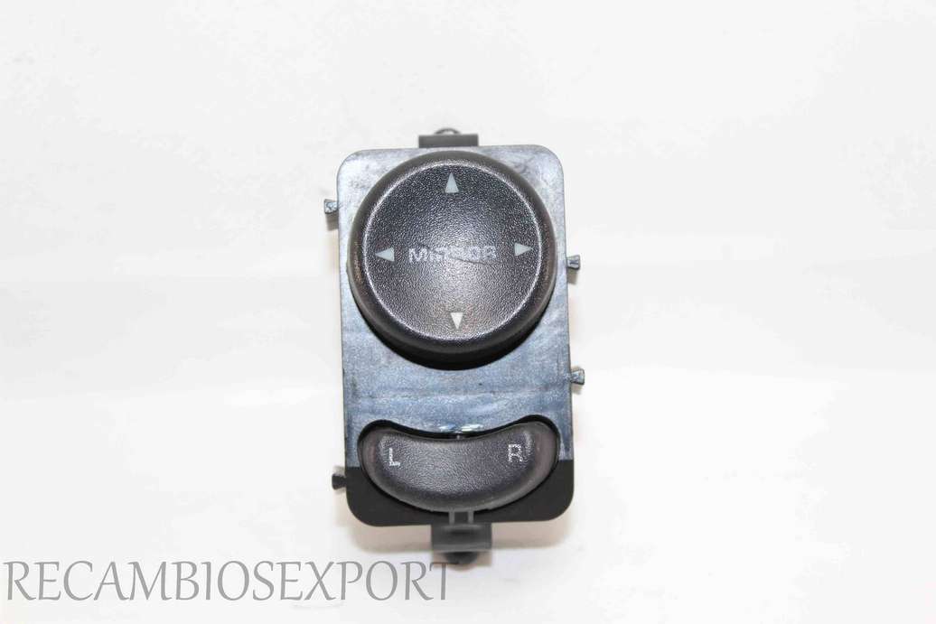 Interruptor de espejo Chrysler Voyager 4685317 39754D - foto 1