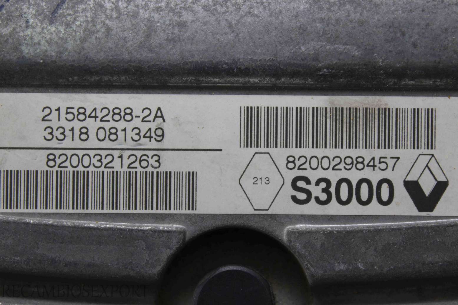 Centralita del motor Renault Megane 8200321263 8200298457 S3000 - foto 2