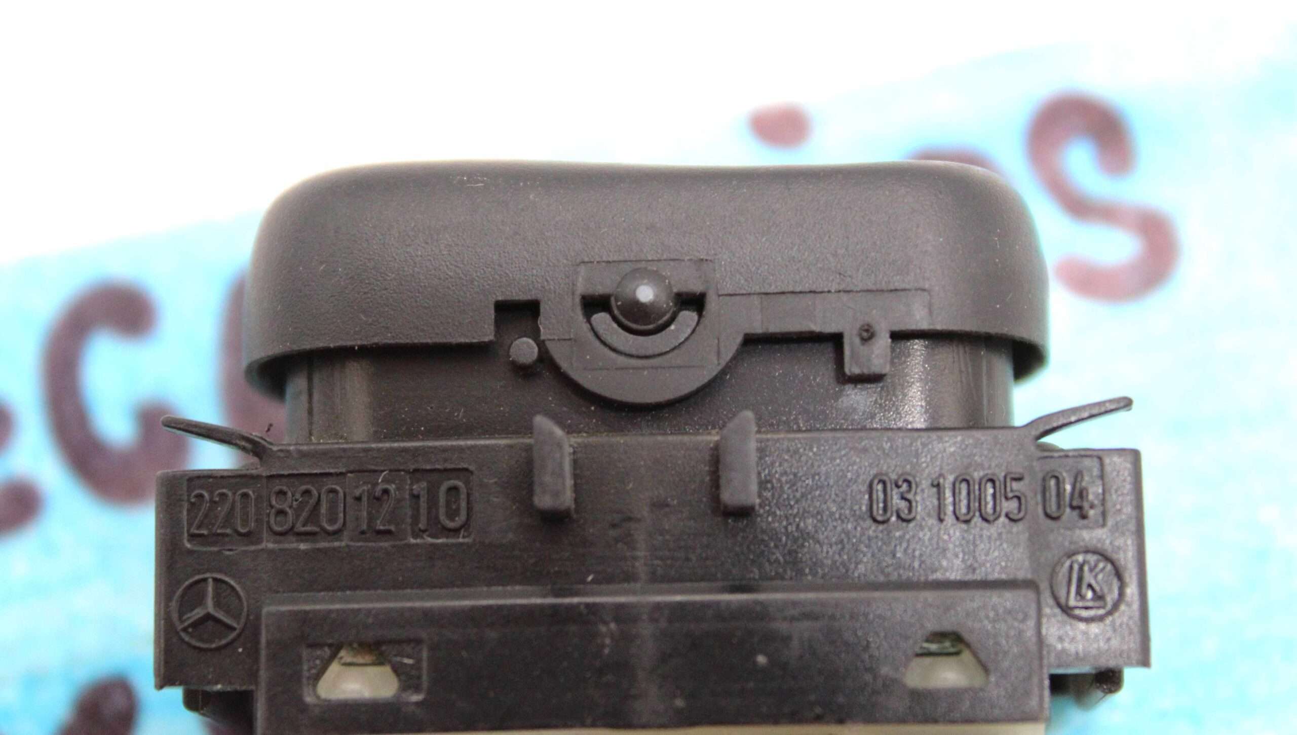 Interruptor de Elevalunas Mercedes W220 - foto 3