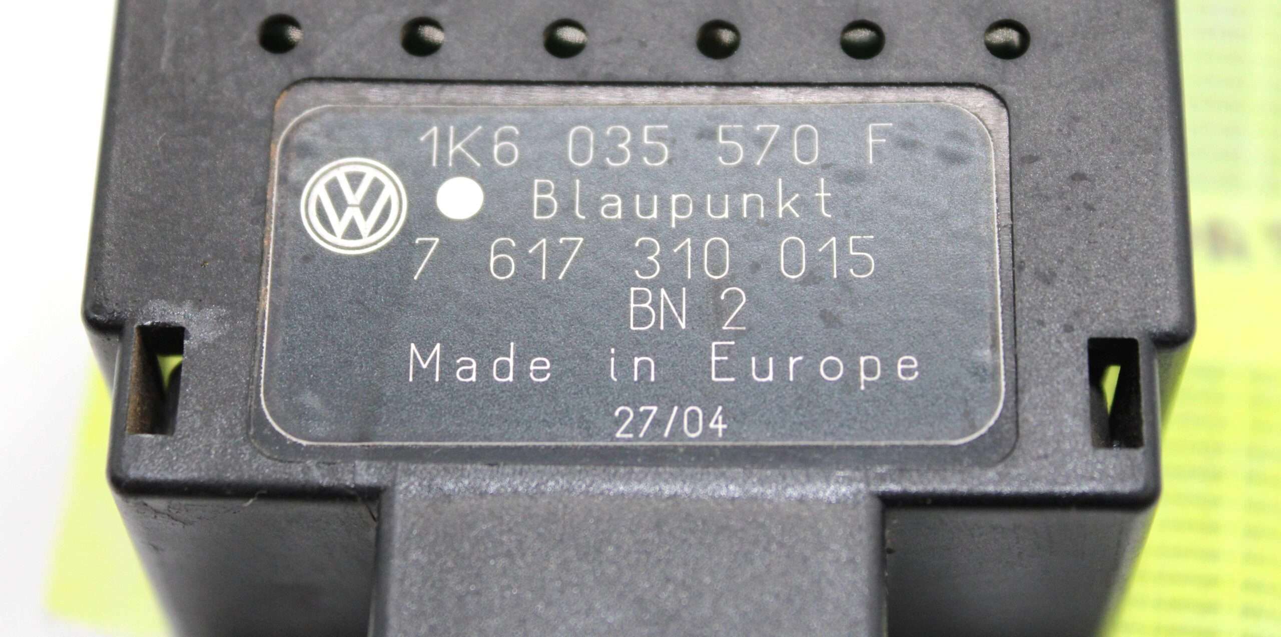 Amplificador de Antena Volkswagen Golf - foto 2