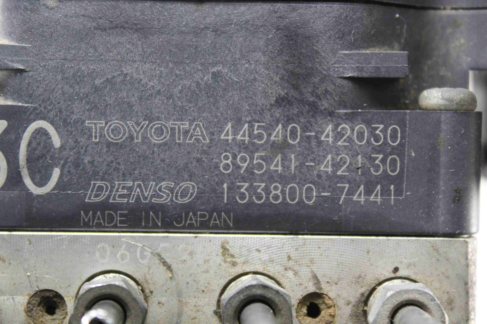 Módulo ABS Toyota RAV - foto 2